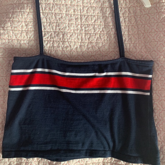 Brandy Melville J-Galt cropped tank - Picture 1 of 3